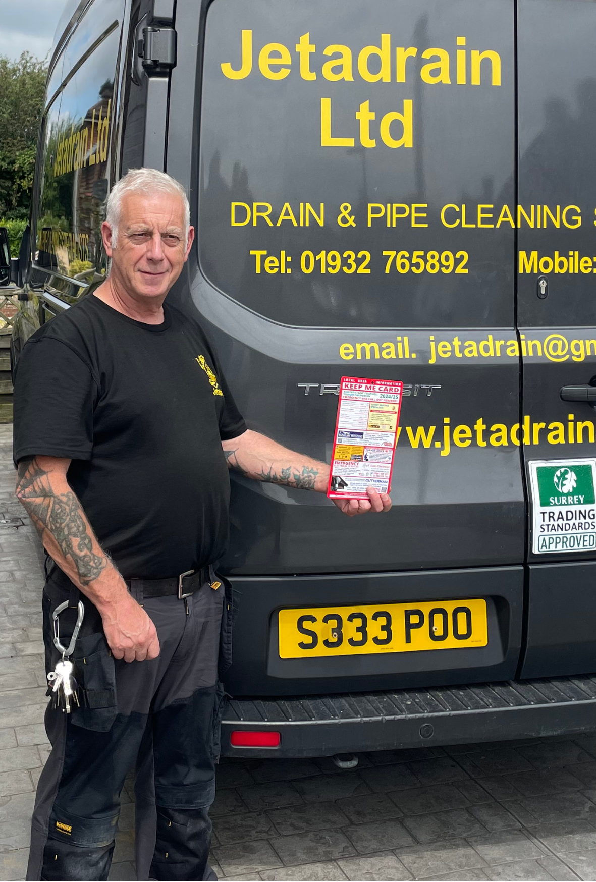 Jetadrain advertiser holding Keep Me Card